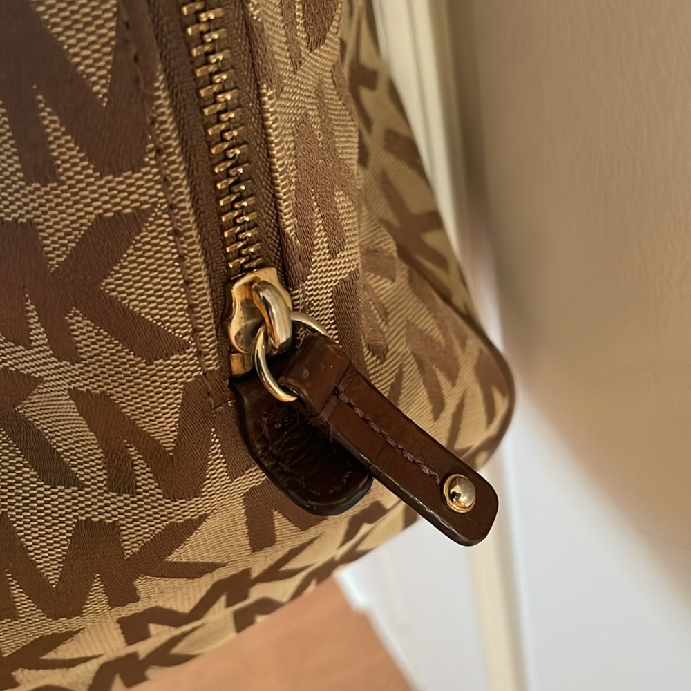 MK logo - Limited edition handbag - Picture 2 of 10